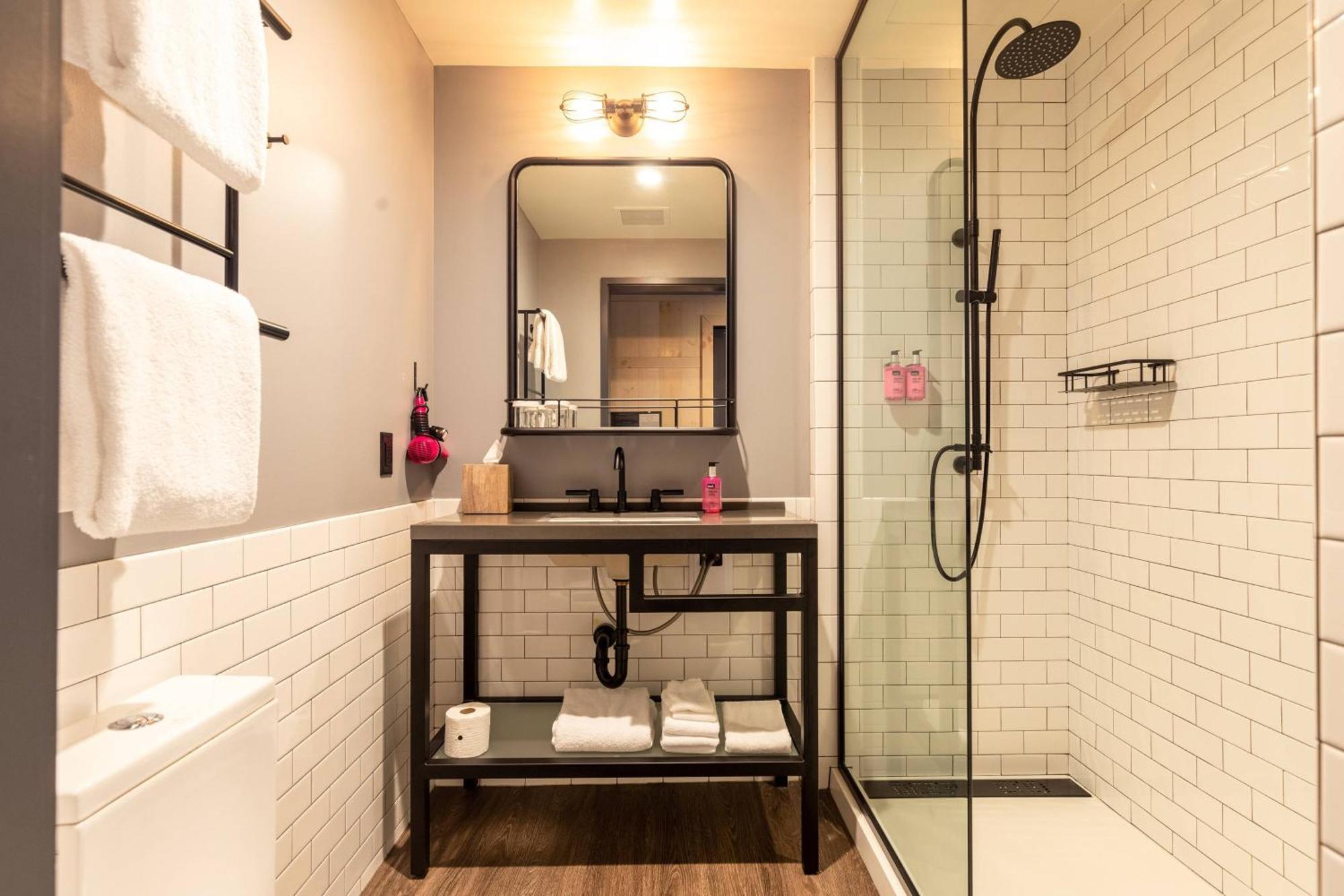 Moxy Nashville Downtown Экстерьер фото